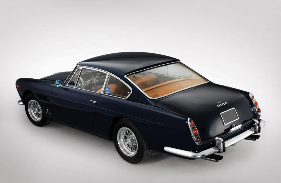  Ferrari 250 GTE 1961 года  (фото 8 из 8)